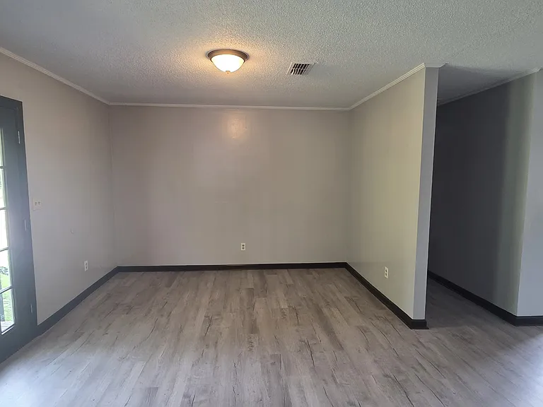 3109 Cabin St — Photo 15