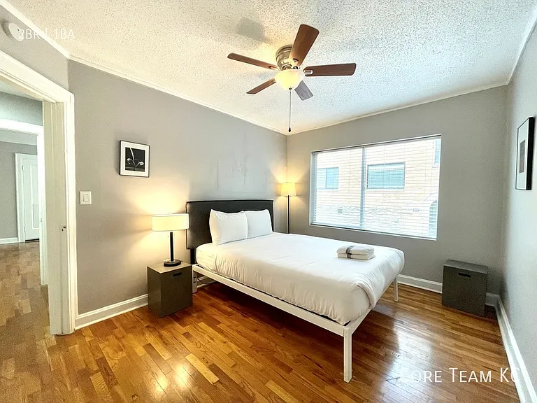 4511 Roanoke Pkwy #4513-4 — Photo 8