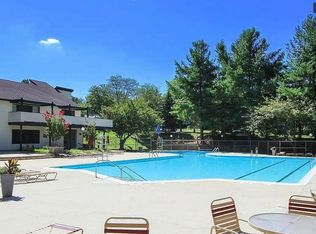 18502 Boysenberry Dr APT 148, Gaithersburg, MD 20879