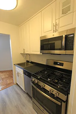 Rented by Hatuka Properties | media 13