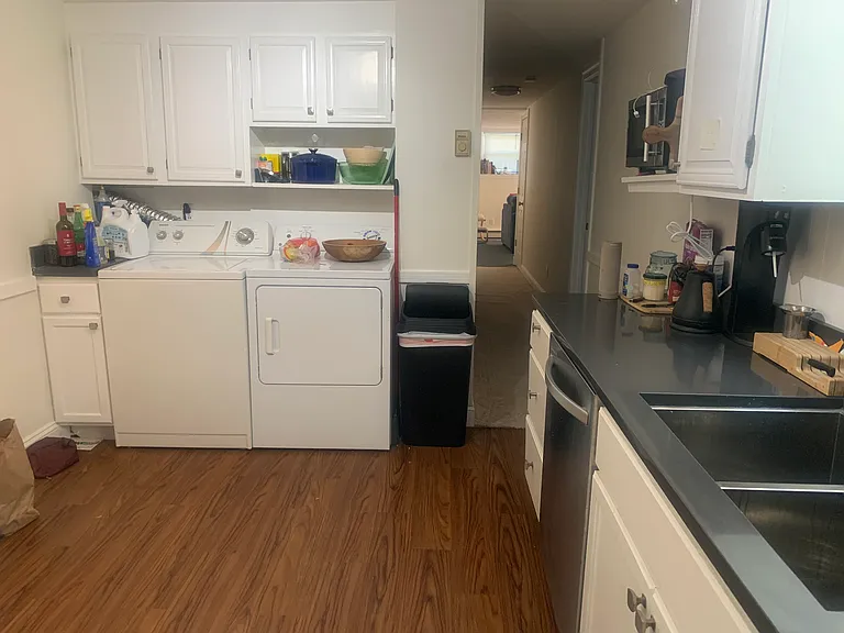 368 Main St #1 — Photo 5