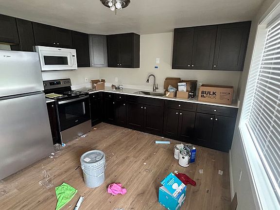 5th image of 9240 Garrison Rd #J