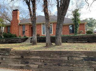 1204 Cross Bnd, Irving, TX 75061