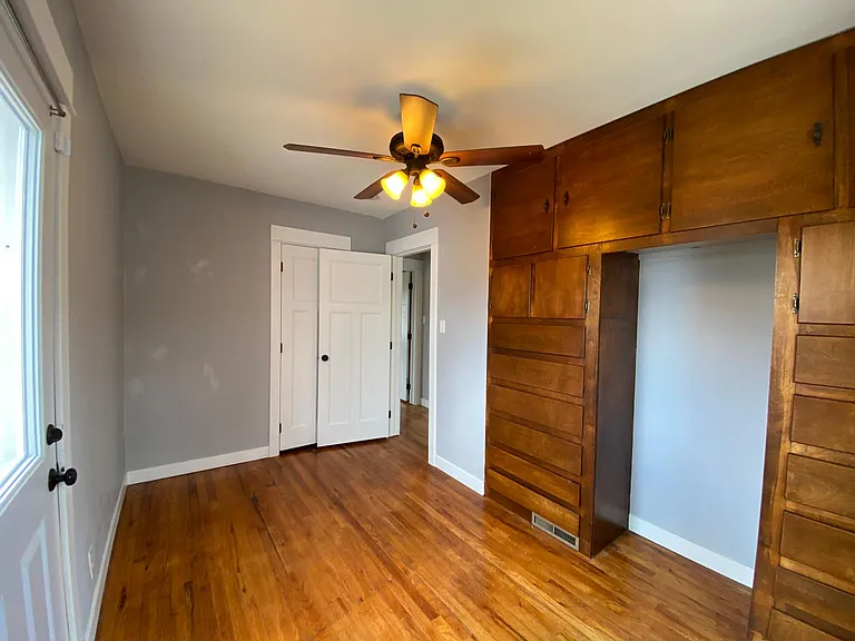3817 B Ave NE — Photo 22