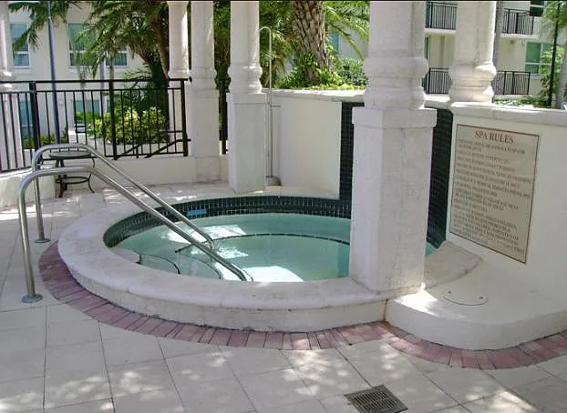 600 W Las Olas Blvd #301 — Photo 27