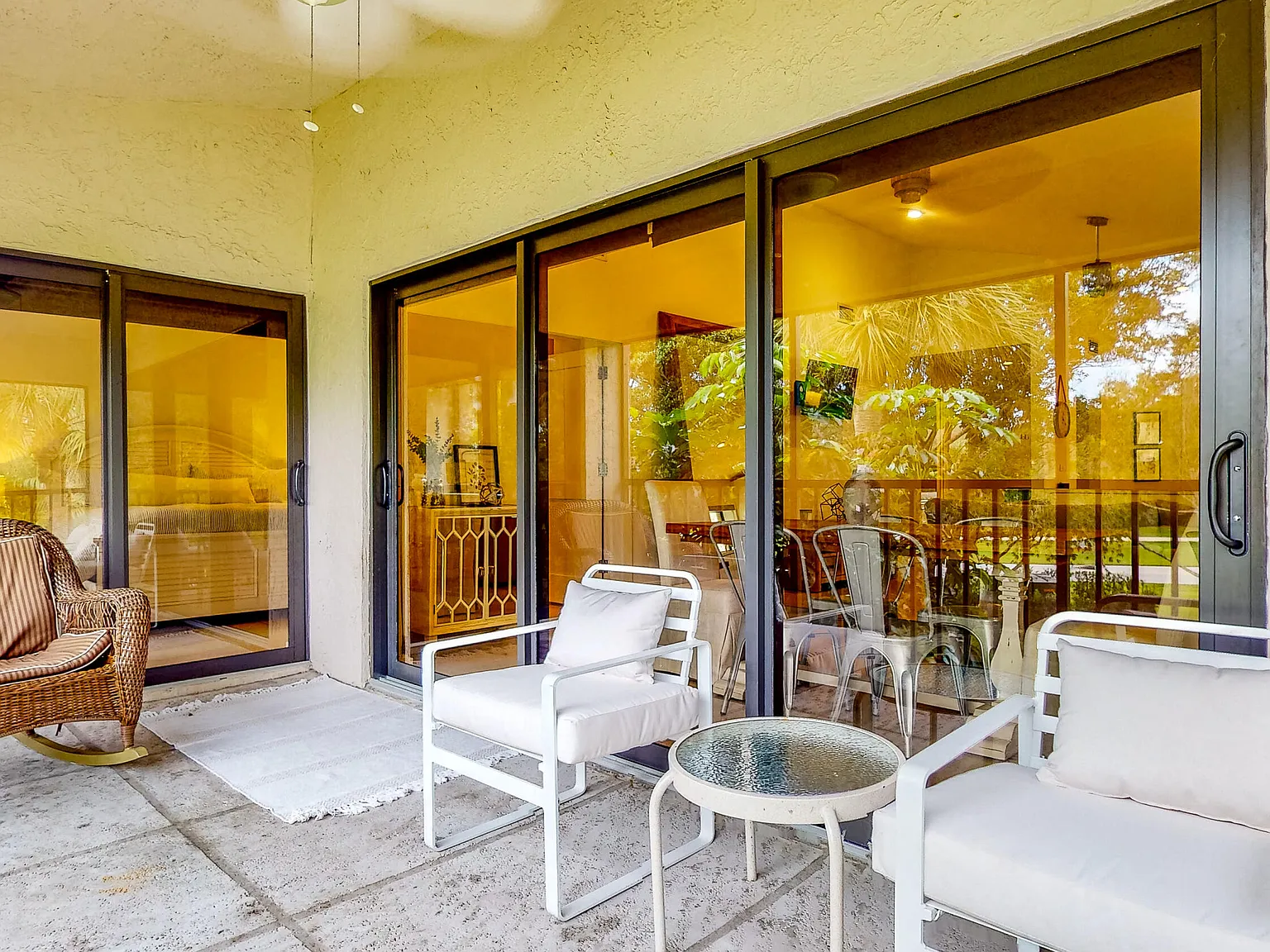 1101 Duncan Cir — Photo 2