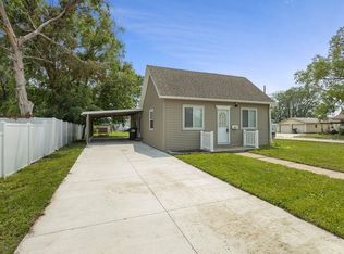 3821 12th St, Columbus, NE 68601