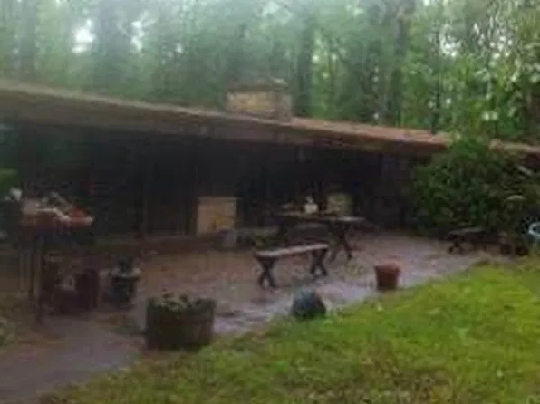 14805 Main St, Buchanan, MI 49107