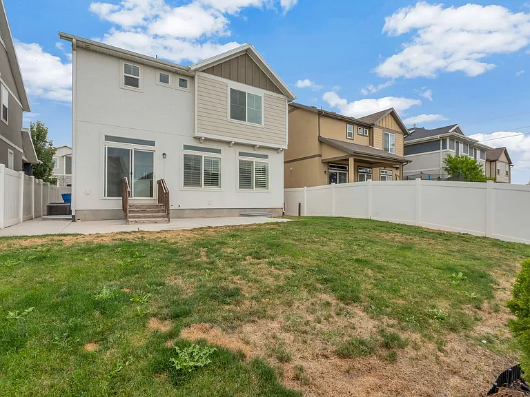 2668 N Heston Park — Photo 24