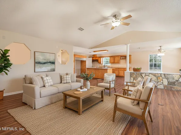 27189 BETINA Drive, Hilliard, FL 32046