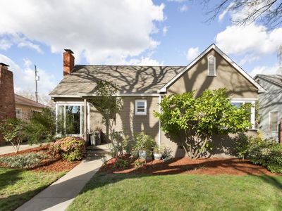 963 Robertson Way, Sacramento, CA, 95818