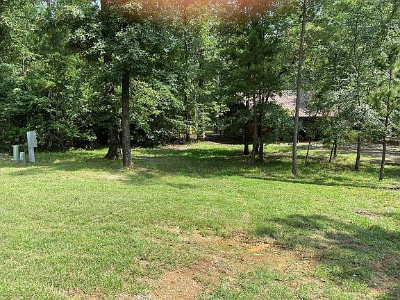 5th image of 32 Southern Pine Ct