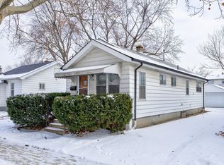 2128 Leitch Rd, Ferndale, MI 48220