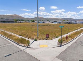 325 Davis Dr, Evanston, WY 82930