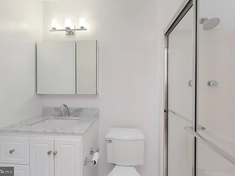 4062 Mansion Dr NW — Photo 11