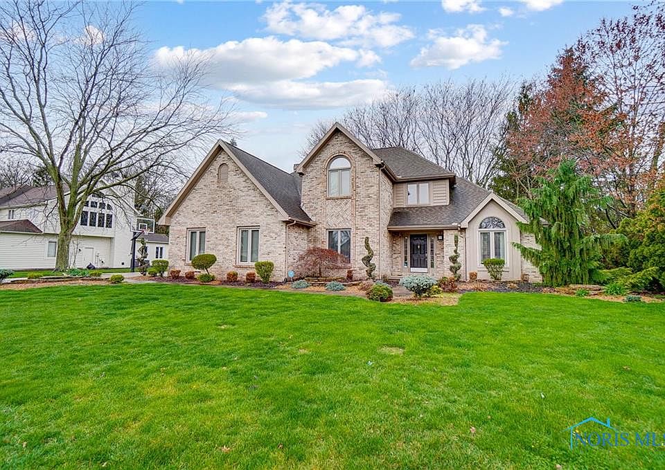 1st image of 2241 Heatherwood Dr