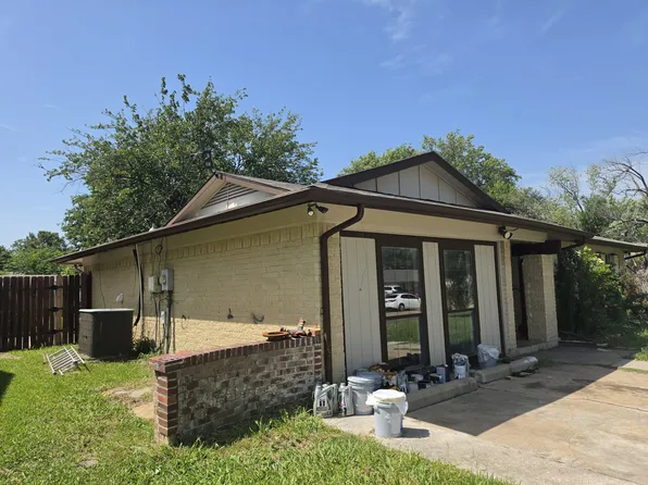 1113 Sunset Dr, Garland, TX 75040