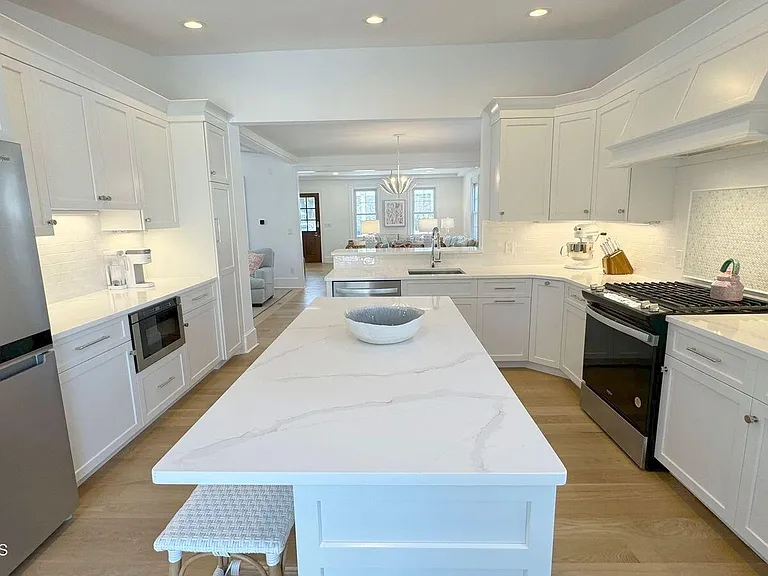 258 Osborne Ave — Photo 7