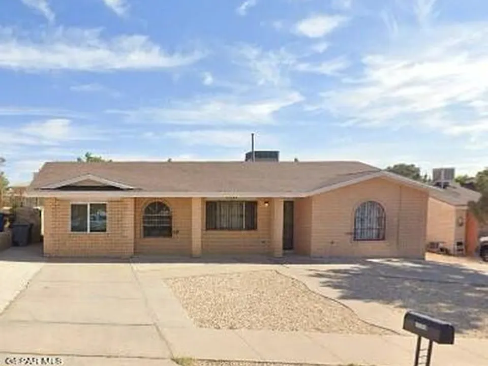 11787 Jim Thorpe Dr