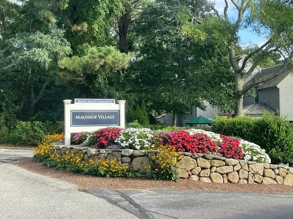 33 Landmark Avenue UNIT 33, Mashpee, MA 02649