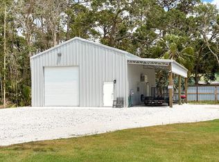 212 2nd St NW, Steinhatchee, FL 32359