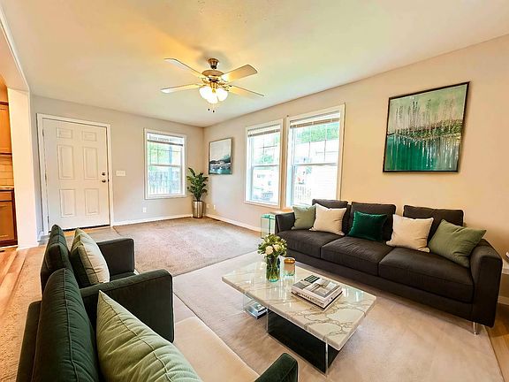 4th image of 7055 Quarry Rd #345