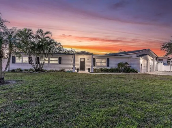 7000 10th St N, Saint Petersburg, FL 33702