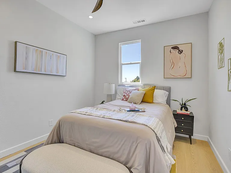 3107 Filbert St — Photo 14