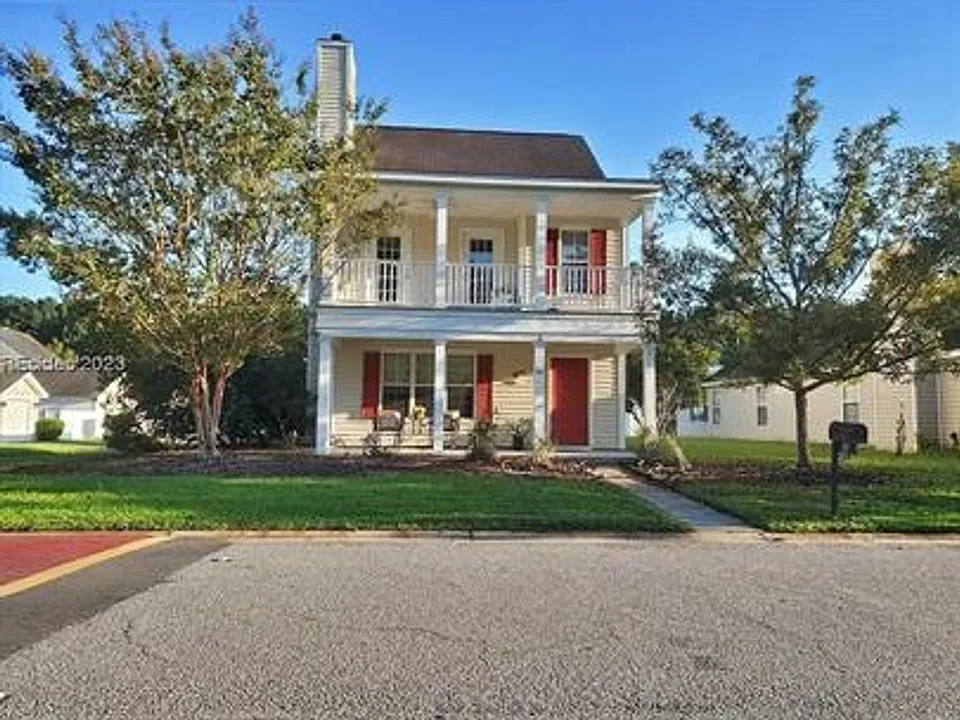 187 University Pkwy