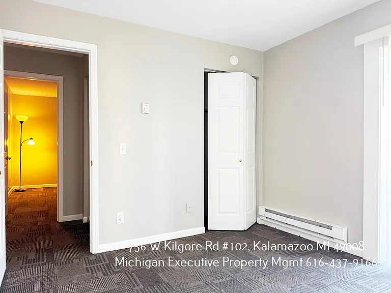 756 W Kilgore Rd #102 — Photo 5