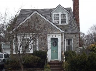 612 Lenox Rd, Baldwin, NY 11510