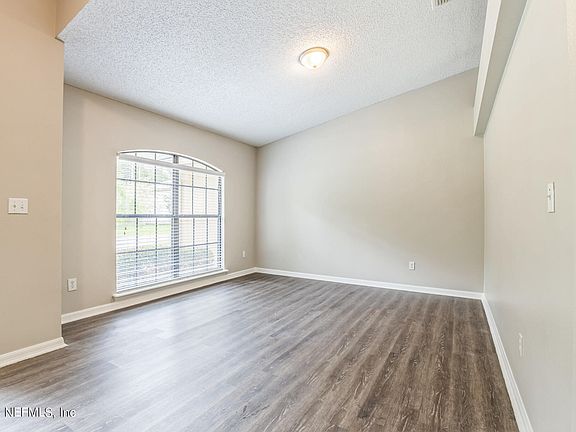 5th image of 11054 ARROWBROOK Lane