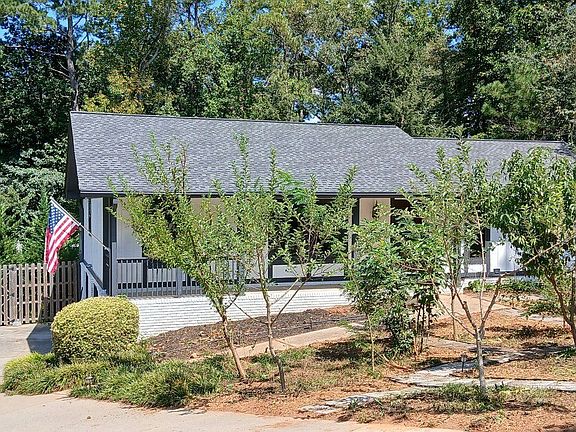 2nd image of 4268 Smithsonia Ct