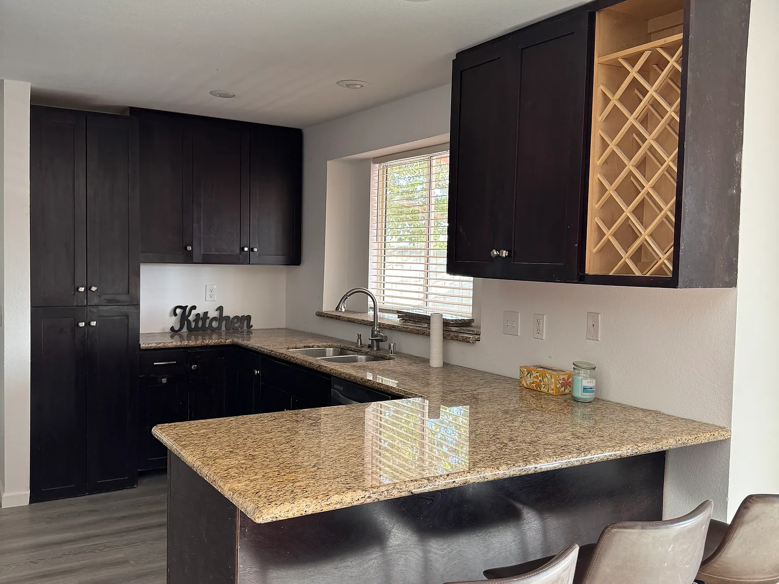 37233 Newbury Pl — Photo 4