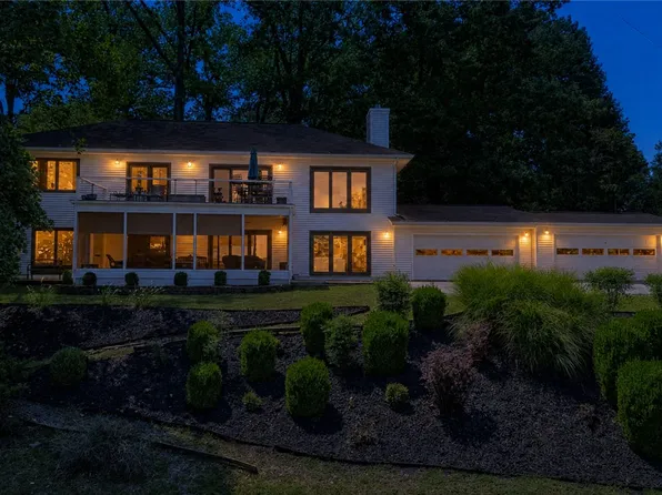 14396 Point Virgo Rd, Rogers, AR 72756