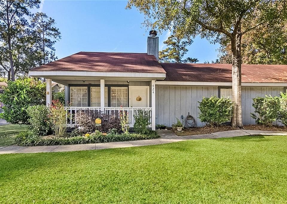 1st image of 424 Cedarwood Dr #424