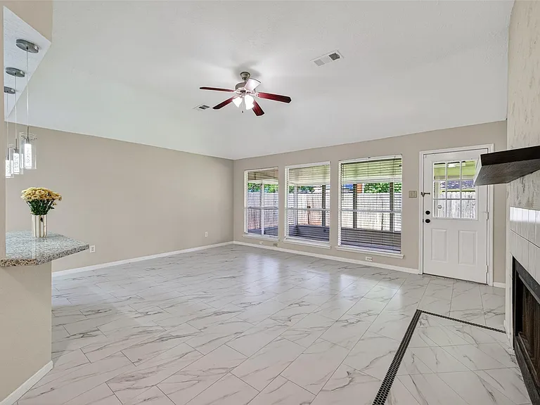 16514 Camino Del Sol Dr — Photo 8
