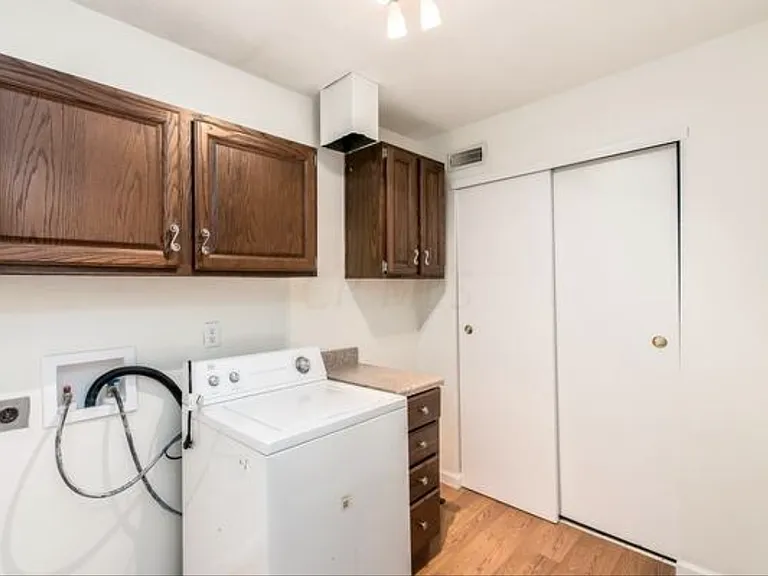 3245 Summerdale Ln — Photo 16