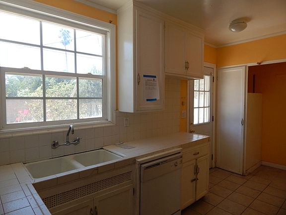 5th image of 8797 Costello Ave