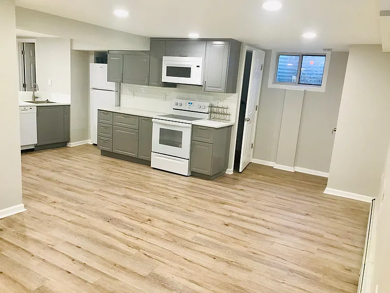 1008 S Mansion Dr #2 — Photo 4