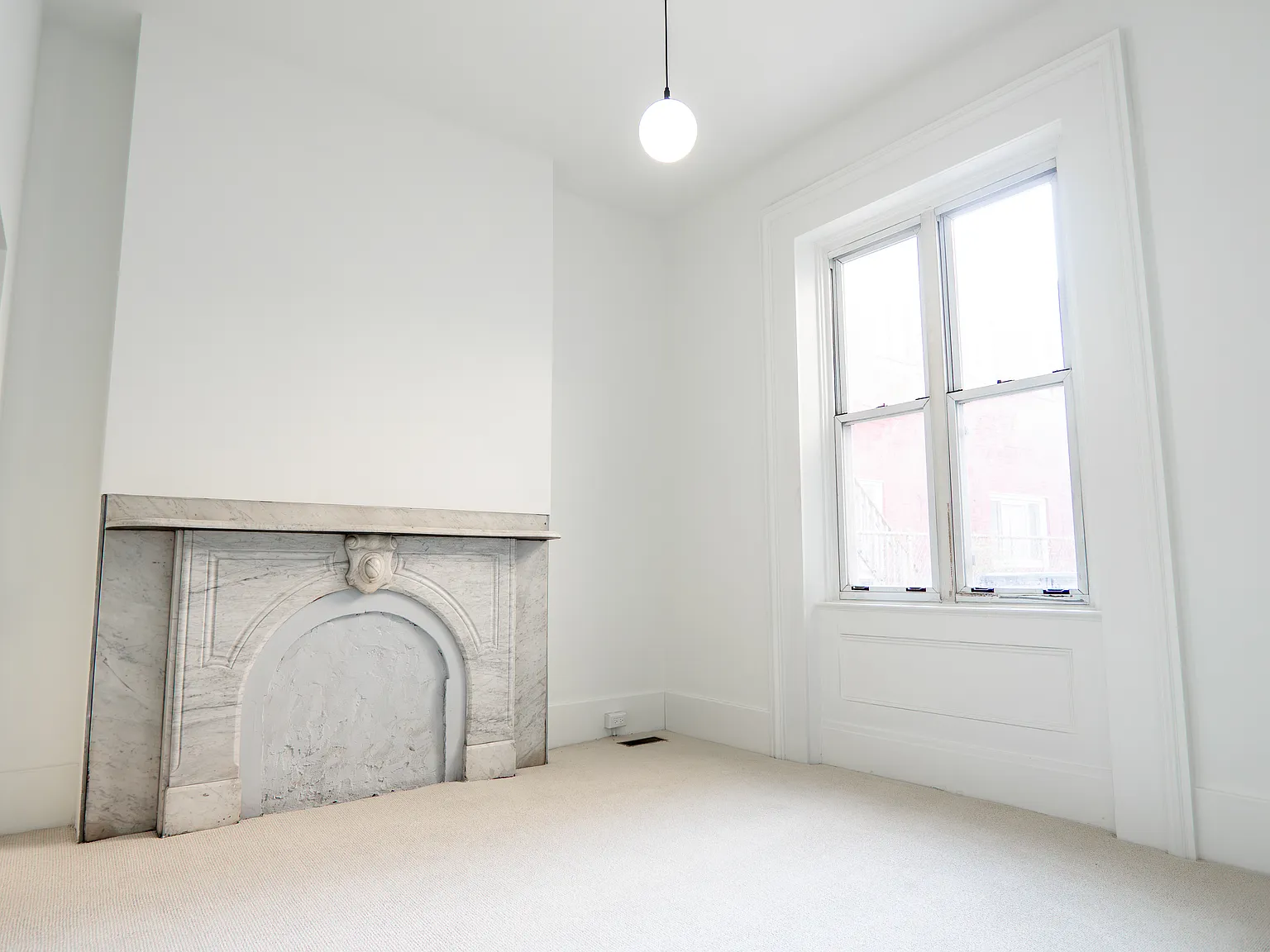 1 bed, 720 sqft, $2,000 — Photo 3