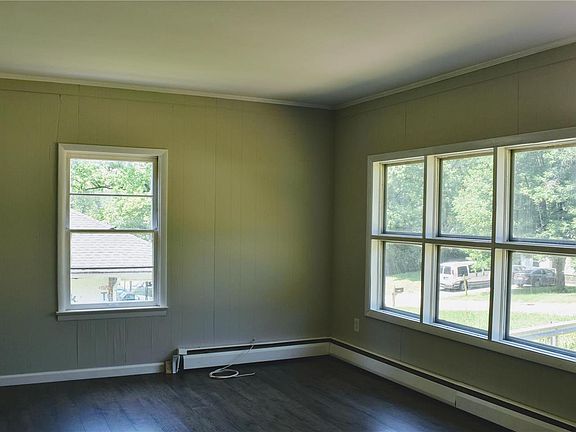 5th image of 1428 3rd Ave