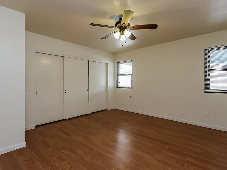 378 S Galaxy Dr — Photo 8