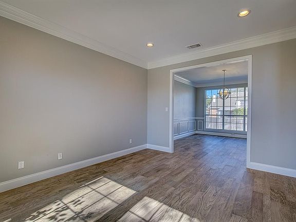 5th image of 3316 Heather Glen Dr