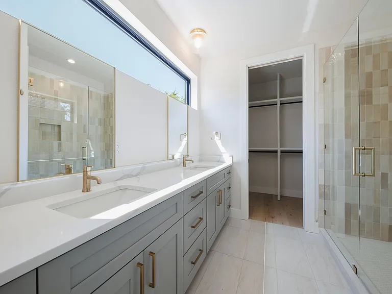 6315 Del Monte Rd #A — Photo 10