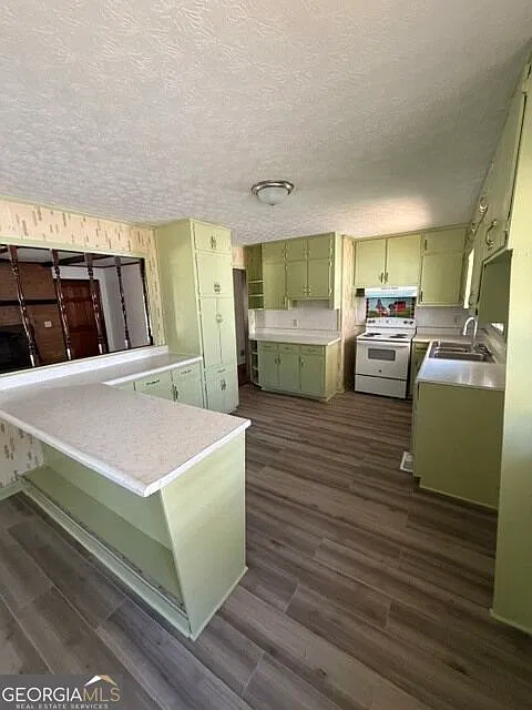 3 bed, 2.0 bath, 1558 sqft, $2,000 — Photo 4