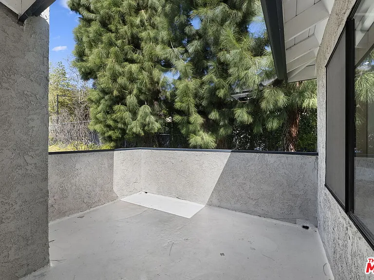 2937 Deep Canyon Dr — Photo 44