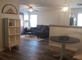 5102 Spring River Dr, O'Fallon, MO 63368