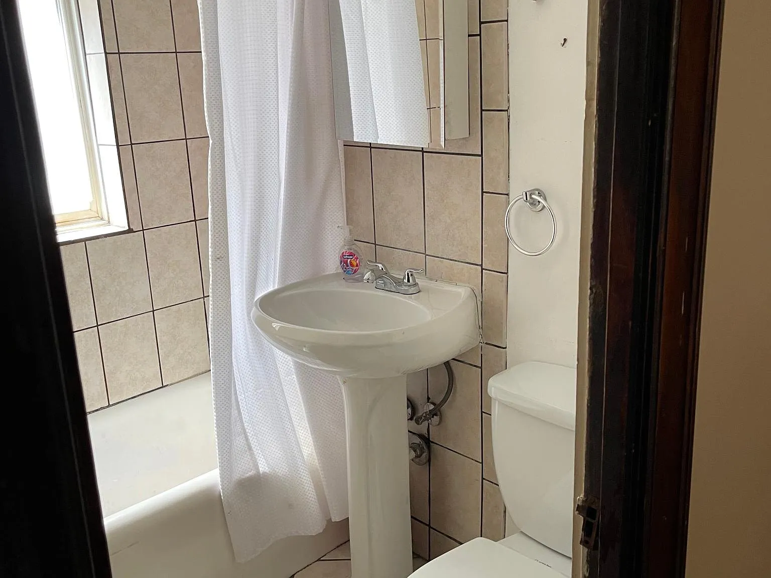 2 bed, 1274 sqft, $1,100 — Photo 4