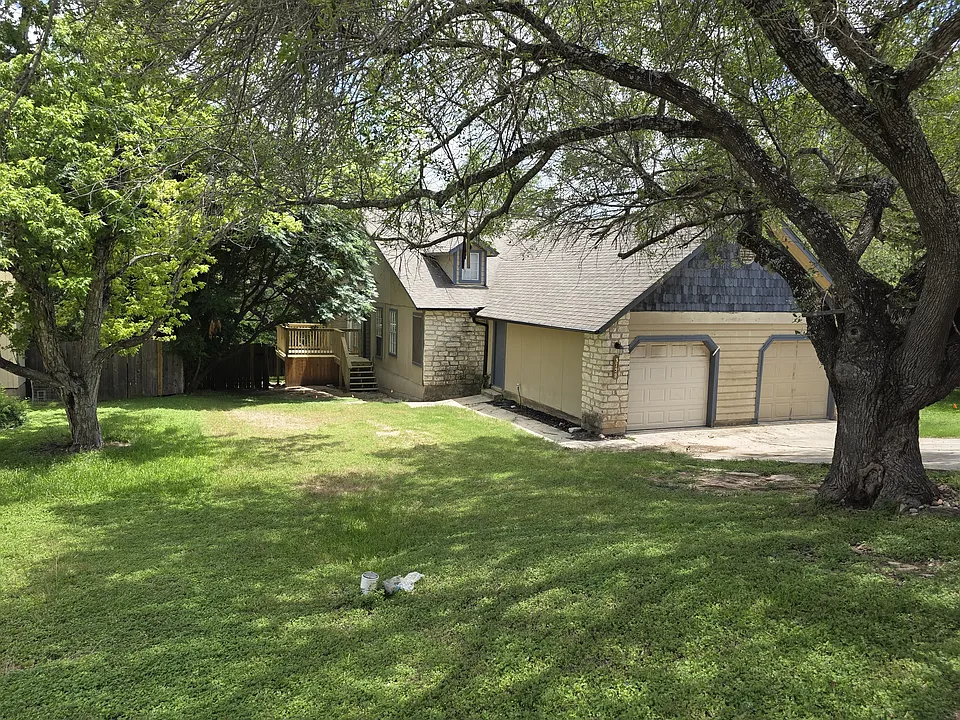 375 Fantail Loop